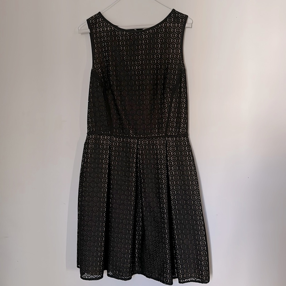 Max Studio dress size 10. Black lace.